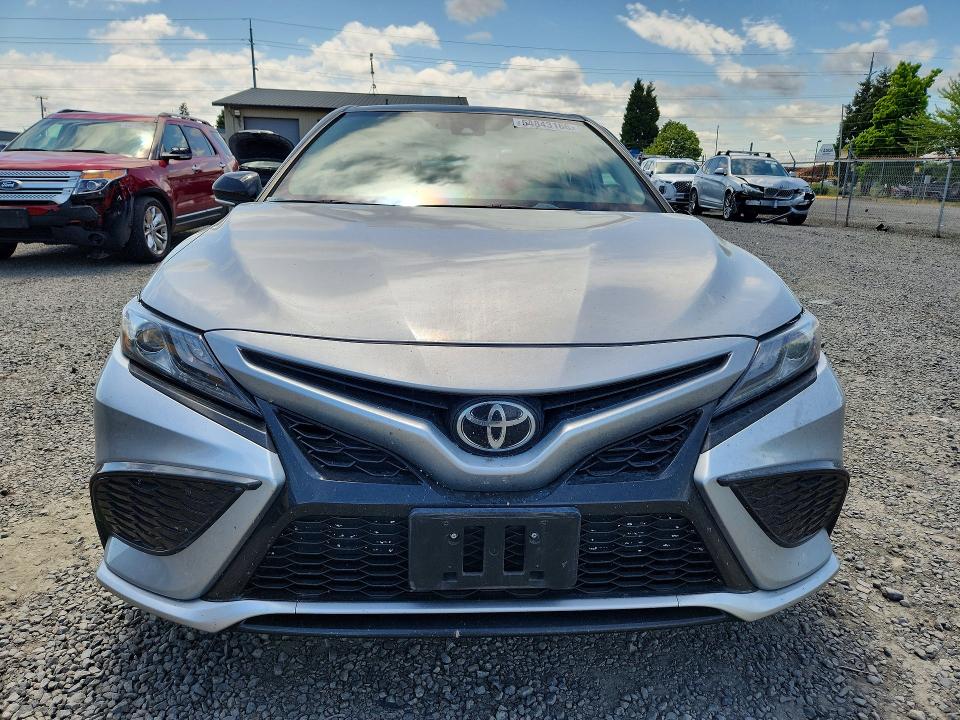 Продаж на аукціоні авто 2022 Toyota Camry, vin: 4T1K61AK6NU017510, номер лоту: 54843166