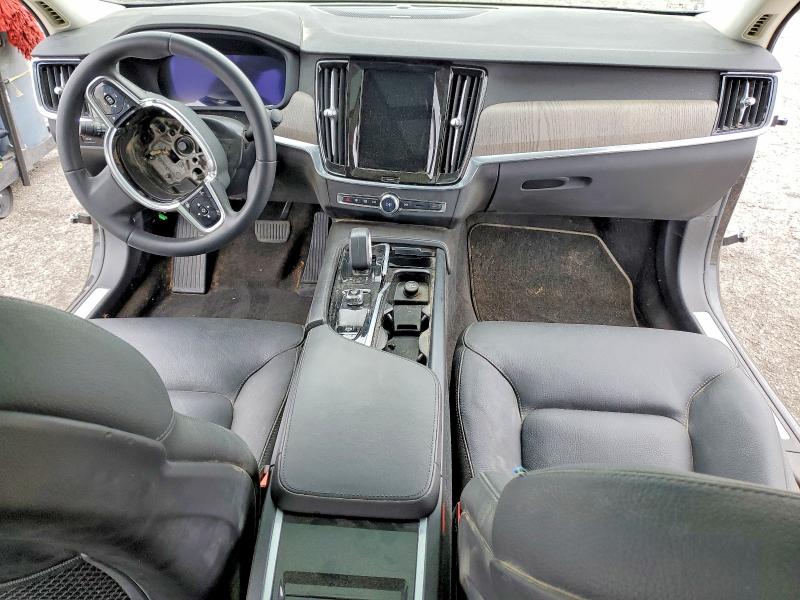 Продажа на аукционе авто 2023 Volvo S90, vin: LVY062MN1PP319885, номер лота: 53623996