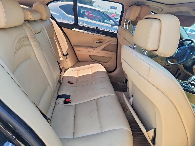 54832276 :رقم المزاد ، WBAFU7C53BC871519 vin ، 2011 Bmw 535 مزاد بيع