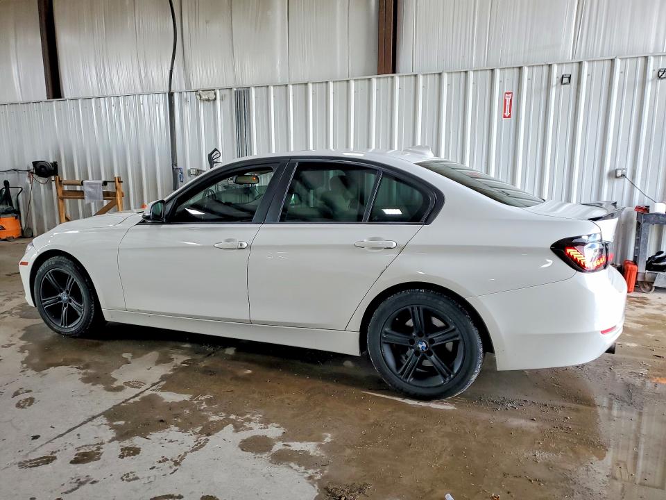 2013 Bmw 328 მანქანა იყიდება აუქციონზე, vin: WBA3B5G59DNS02511, აუქციონის ნომერი: 52882756