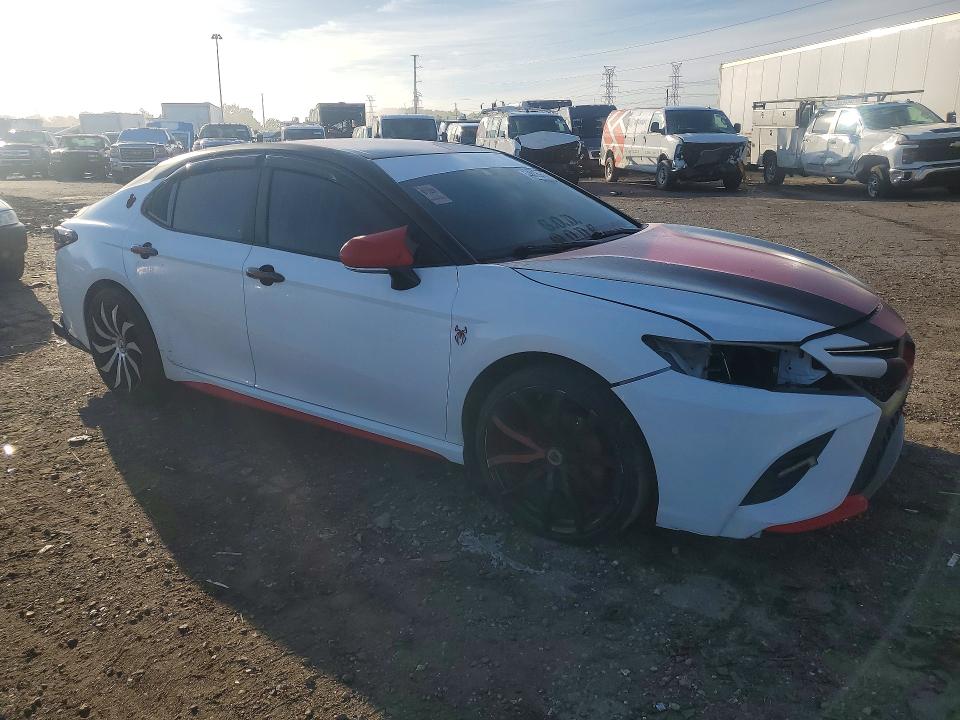 Aukcja sprzedaży 2018 Toyota Camry, vin: 4T1B11HK2JU108739, numer aukcji: 54863916