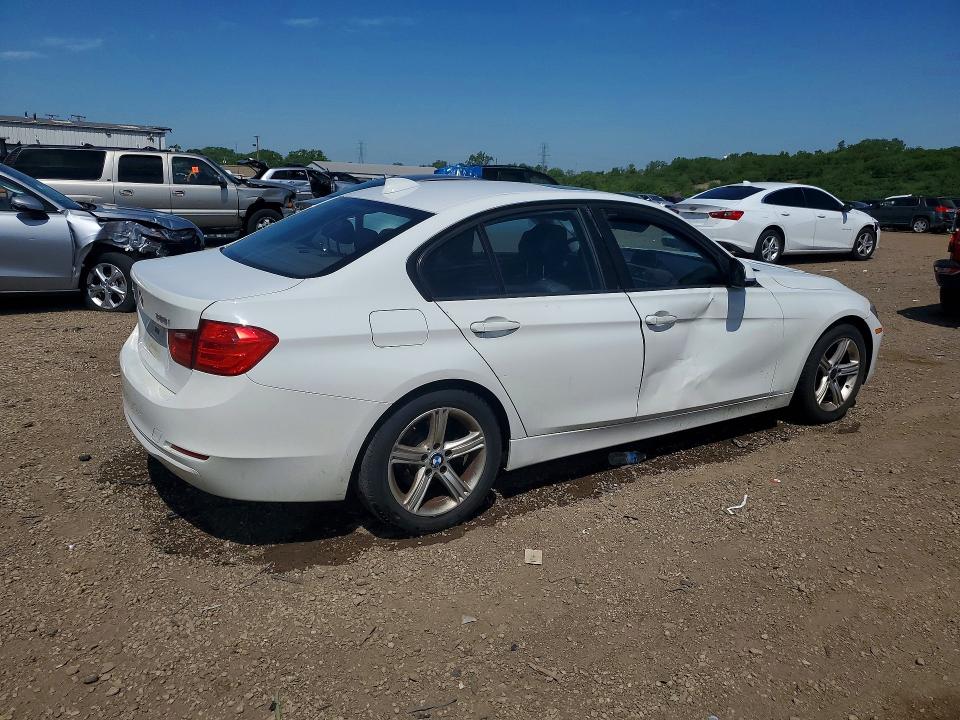 2013 Bmw 328 მანქანა იყიდება აუქციონზე, vin: WBA3B5C57DF599023, აუქციონის ნომერი: 55029186