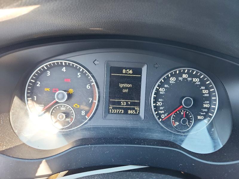 2013 Volkswagen Jetta მანქანა იყიდება აუქციონზე, vin: 3VW5A7AJXDM225352, აუქციონის ნომერი: 52883296