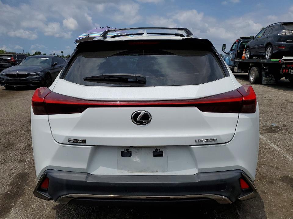 Продаж на аукціоні авто 2019 Lexus Ux, vin: JTHY3JBH7K2005835, номер лоту: 54868496