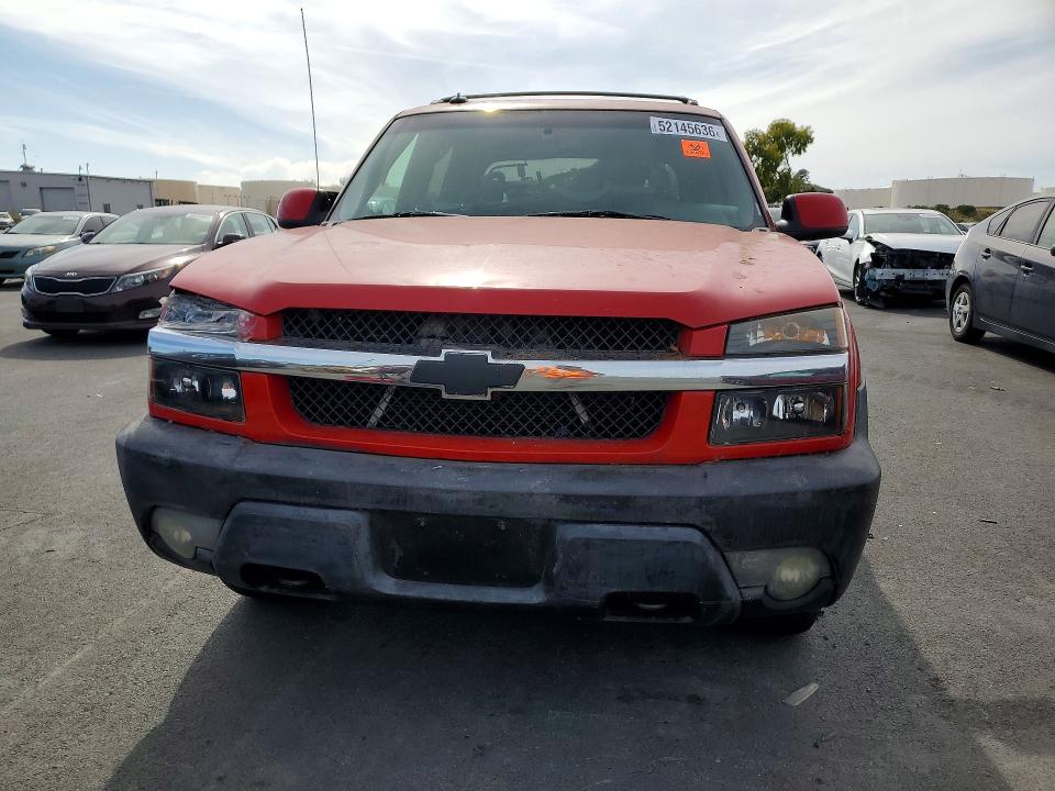52145636 :رقم المزاد ، 3GNEK13T63G244383 vin ، 2003 Chevrolet Avalanche مزاد بيع