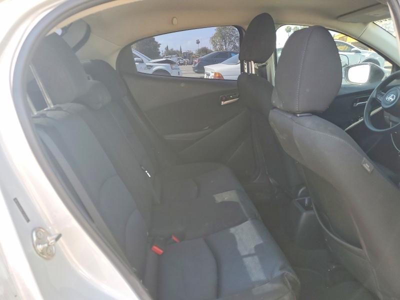 2020 Toyota Yaris Hatchback მანქანა იყიდება აუქციონზე, vin: 3MYDLBJV0LY701924, აუქციონის ნომერი: 54137296
