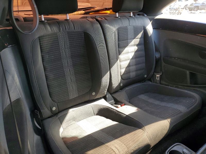 54356826 :رقم المزاد ، 3VWV67ATXDM602667 vin ، 2013 Volkswagen Beetle مزاد بيع