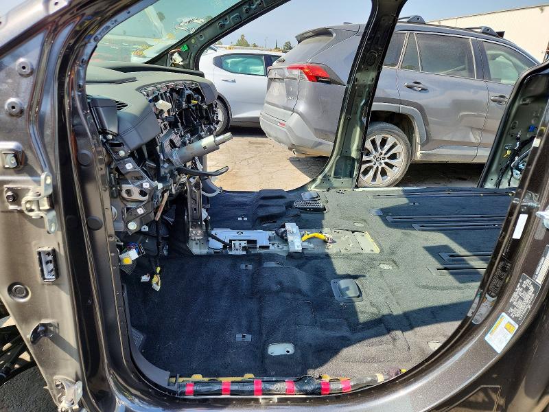 Продажа на аукционе авто 2026 Kia Carnival, vin: KNDNB5KA1T6113959, номер лота: 53263296