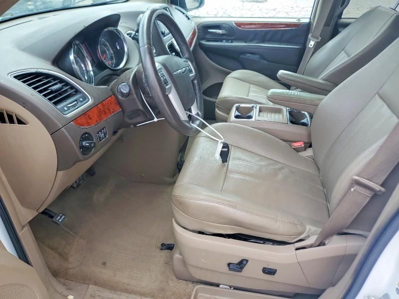 2014 Chrysler Town & Country მანქანა იყიდება აუქციონზე, vin: 2C4RC1BG8ER237332, აუქციონის ნომერი: 54615866