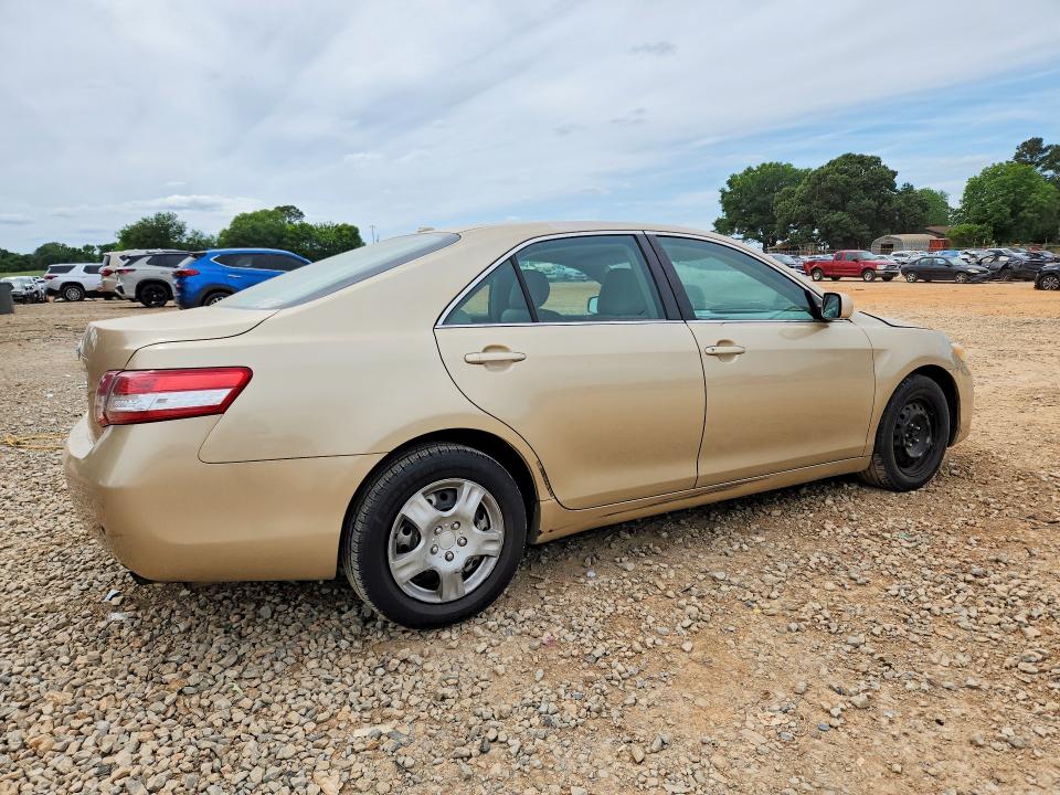 53197476 :رقم المزاد ، 4T1BF3EK3BU175384 vin ، 2011 Toyota Camry مزاد بيع