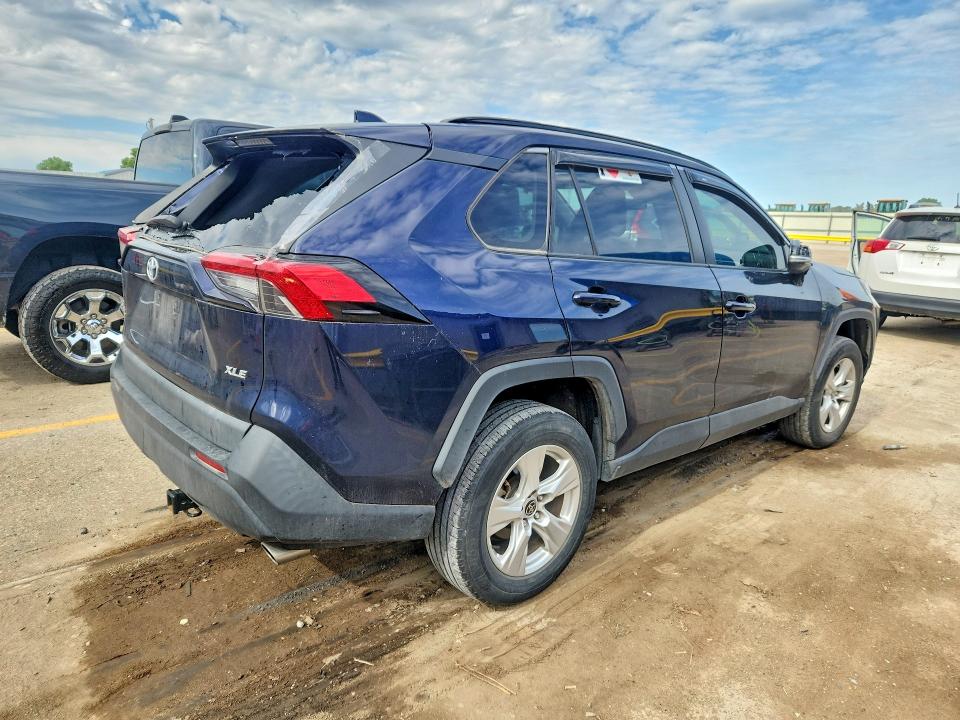 Auction sale of the 2021 Toyota Rav4, vin: 2T3W1RFV5MW155580, lot number: 52684686