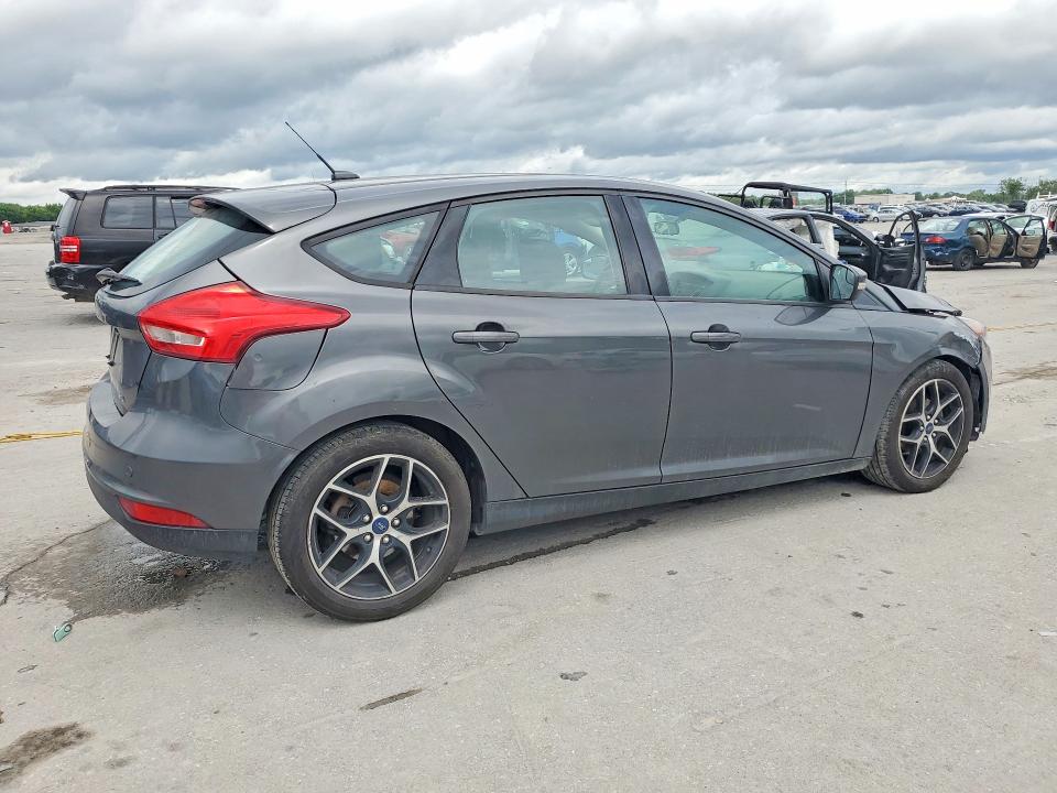 Продажа на аукционе авто 2017 Ford Focus, vin: 1FADP3M2XHL347751, номер лота: 54799506