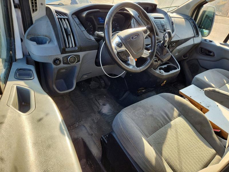 52060396 :رقم المزاد ، 1FTYR2YM5HKA85123 vin ، 2017 Ford Transit مزاد بيع
