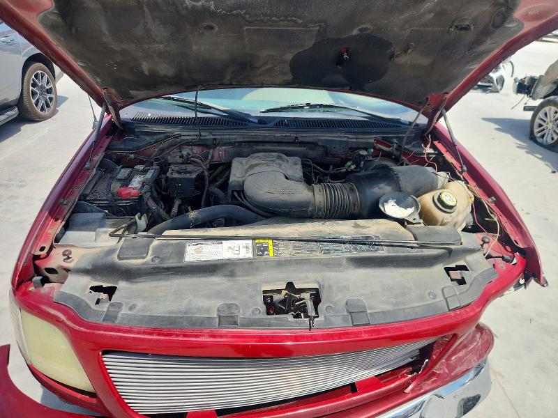 52421556 :رقم المزاد ، 1FTRX07W92KE05245 vin ، 2002 Ford F150 مزاد بيع