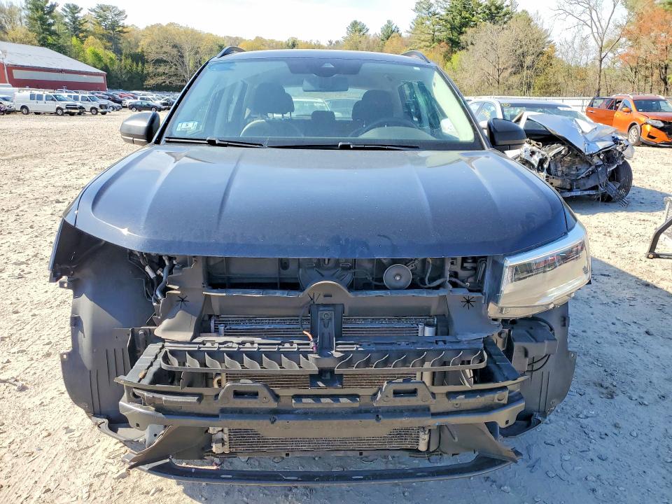 Продажа на аукционе авто 2022 Volkswagen Taos, vin: 3VVMX7B22NM037089, номер лота: 50044396