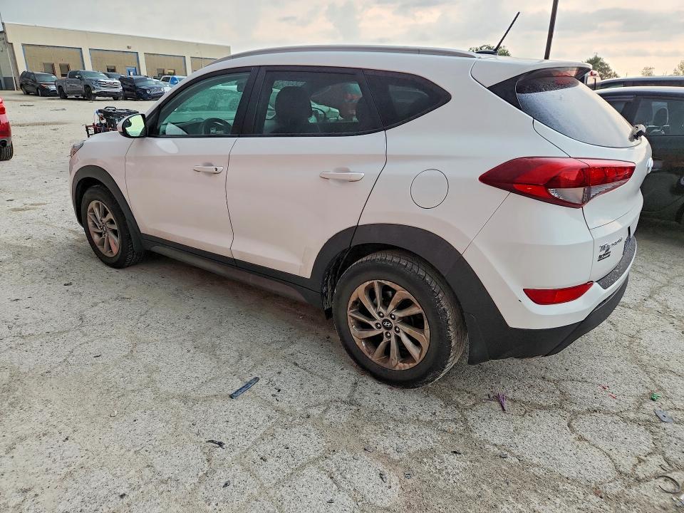 Продажа на аукционе авто 2016 Hyundai Tucson, vin: KM8J33A40GU194087, номер лота: 53760776