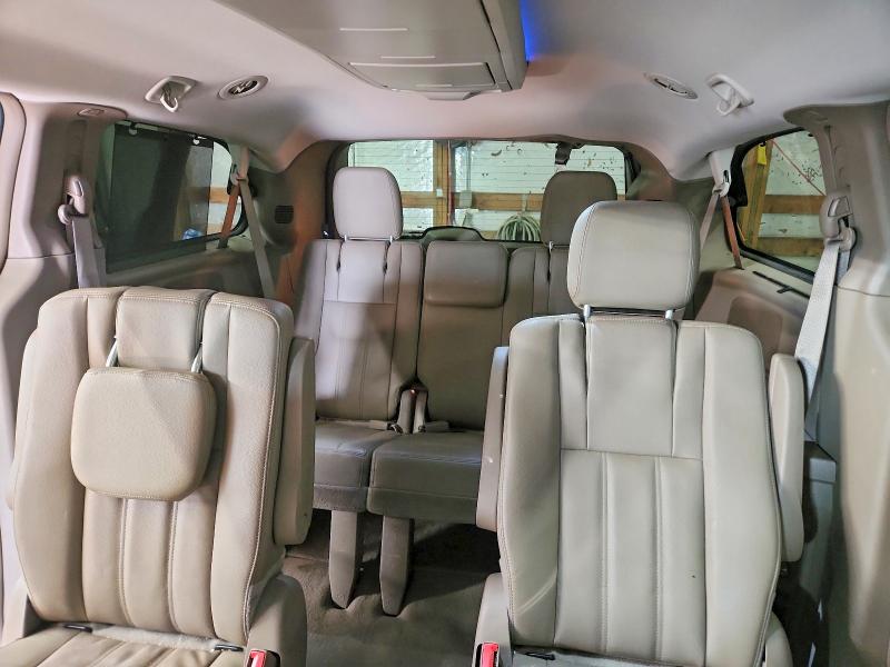Продажа на аукционе авто 2015 Chrysler Town & Country, vin: 2C4RC1BG8FR578666, номер лота: 51805916