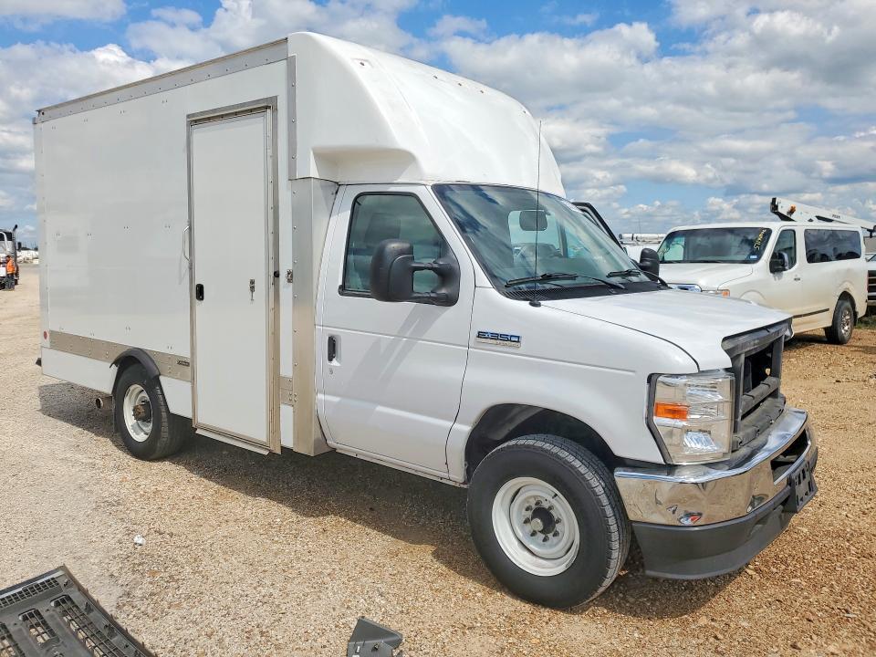 Продажа на аукционе авто 2021 Ford E350, vin: 1FDWE3FN4MDC28738, номер лота: 52825936