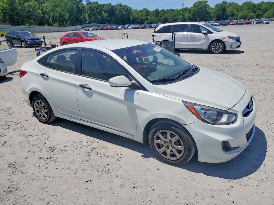 51017036 :رقم المزاد ، KMHCT4AE8CU054080 vin ، 2012 Hyundai Accent مزاد بيع