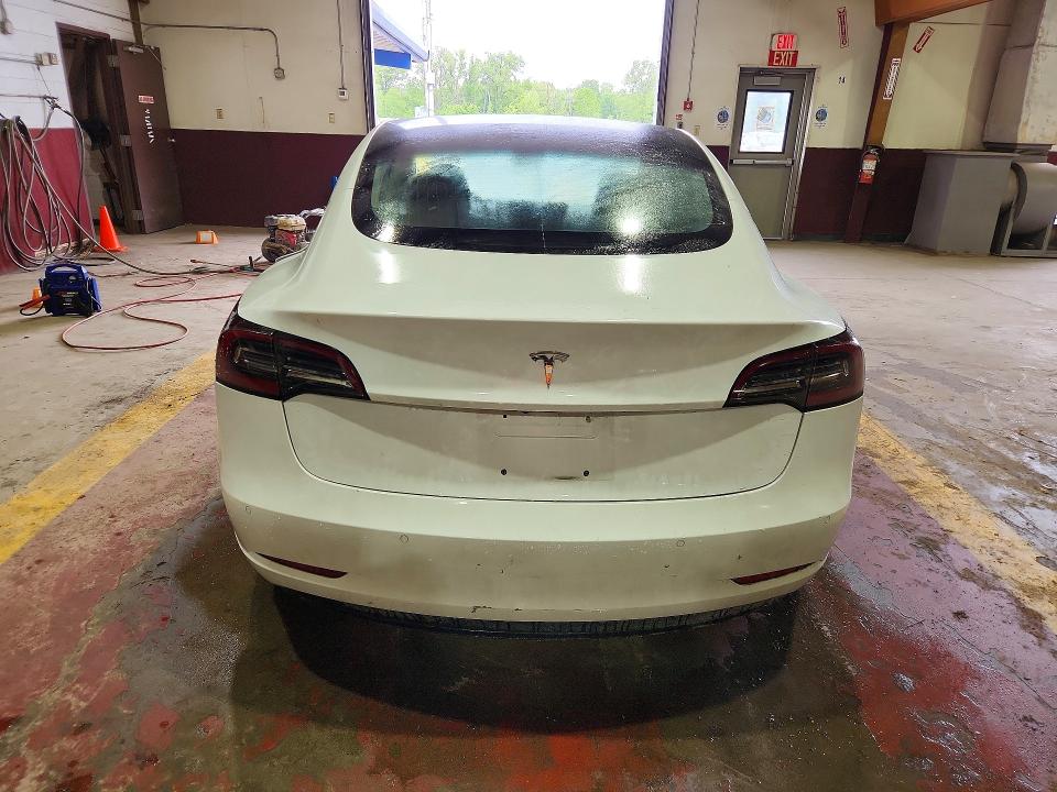 Продаж на аукціоні авто 2018 Tesla Model 3, vin: 5YJ3E1EA1JF126506, номер лоту: 54897176