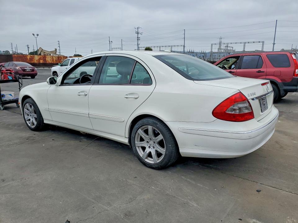 Продажа на аукционе авто 2007 Mercedes-benz E, vin: WDBUF56X97B079019, номер лота: 53765886