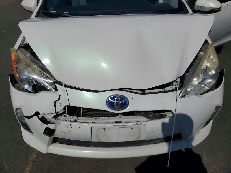 2014 Toyota Prius C მანქანა იყიდება აუქციონზე, vin: JTDKDTB33E1563356, აუქციონის ნომერი: 55084256