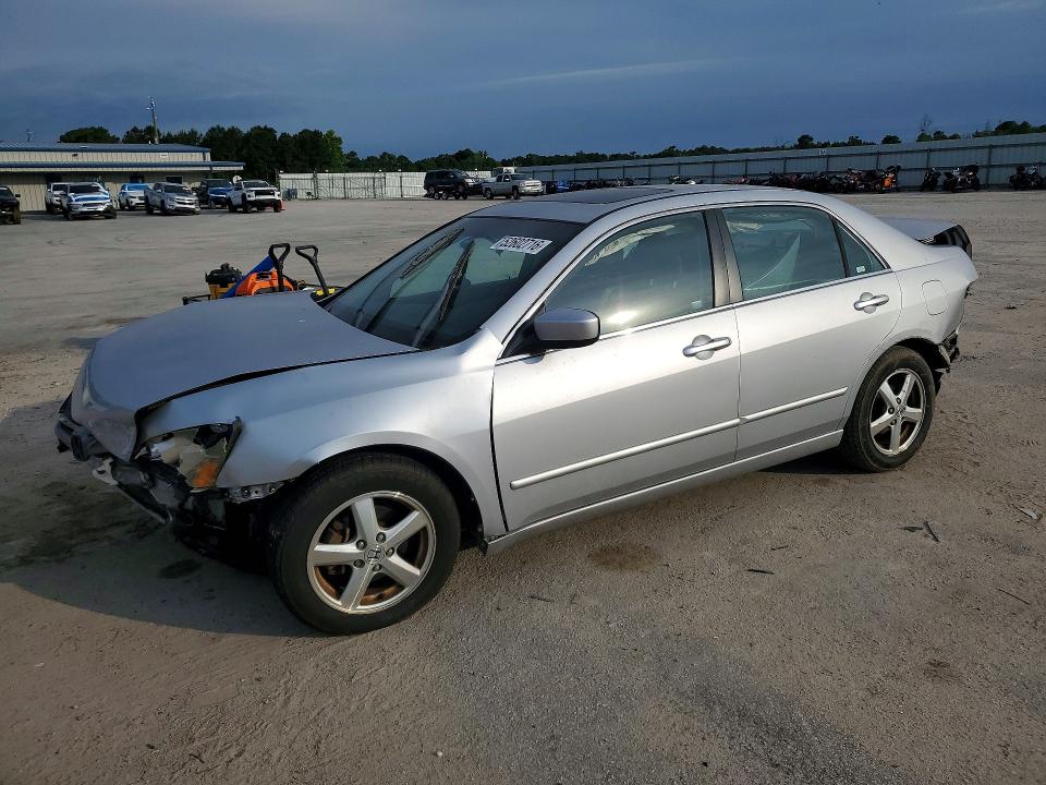 Продажа на аукционе авто 2005 Honda Accord, vin: 1HGCM56815A133865, номер лота: 52602716