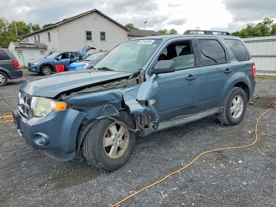 52999356 :رقم المزاد ، 1FMCU9DG3BKA30903 vin ، 2011 Ford Escape مزاد بيع