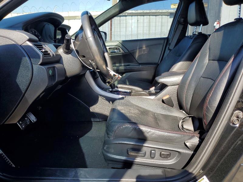 Продаж на аукціоні авто 2017 Honda Accord, vin: 1HGCR2F16HA176654, номер лоту: 52232316