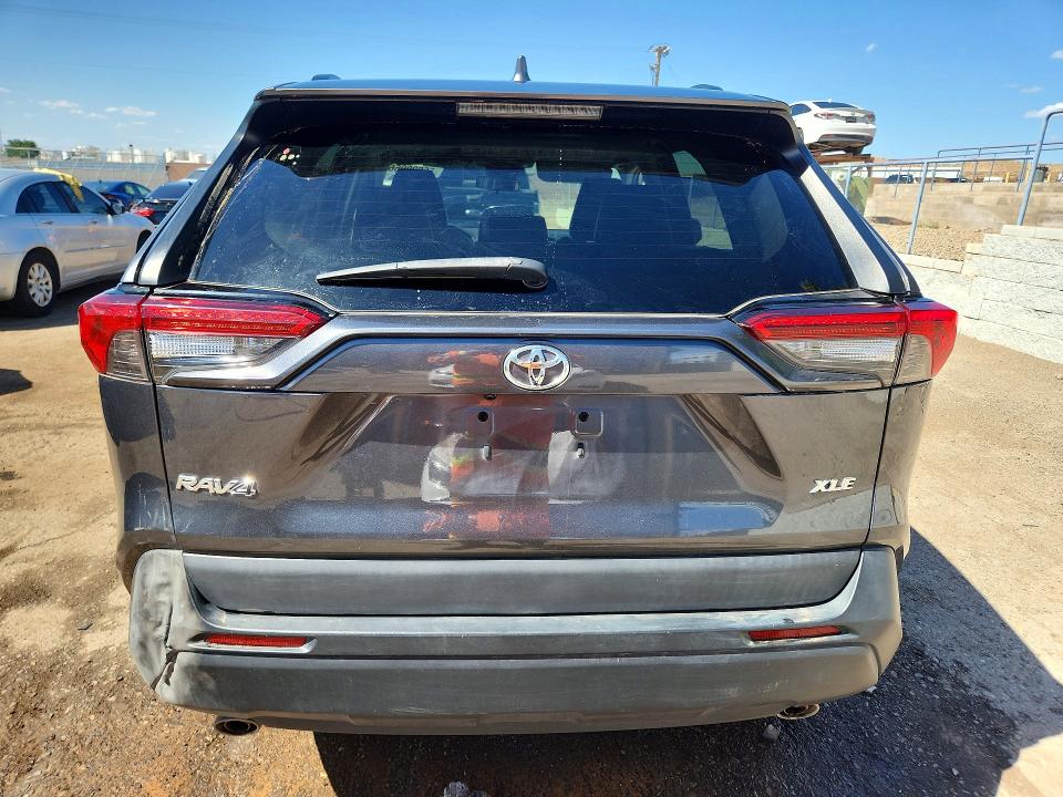 Продаж на аукціоні авто 2021 Toyota Rav4, vin: 2T3C1RFV9MC093377, номер лоту: 55029966