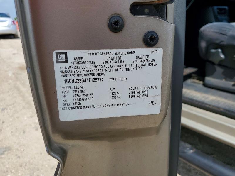 2001 Chevrolet Silverado მანქანა იყიდება აუქციონზე, vin: 1GCHC23G41F125774, აუქციონის ნომერი: 55118446
