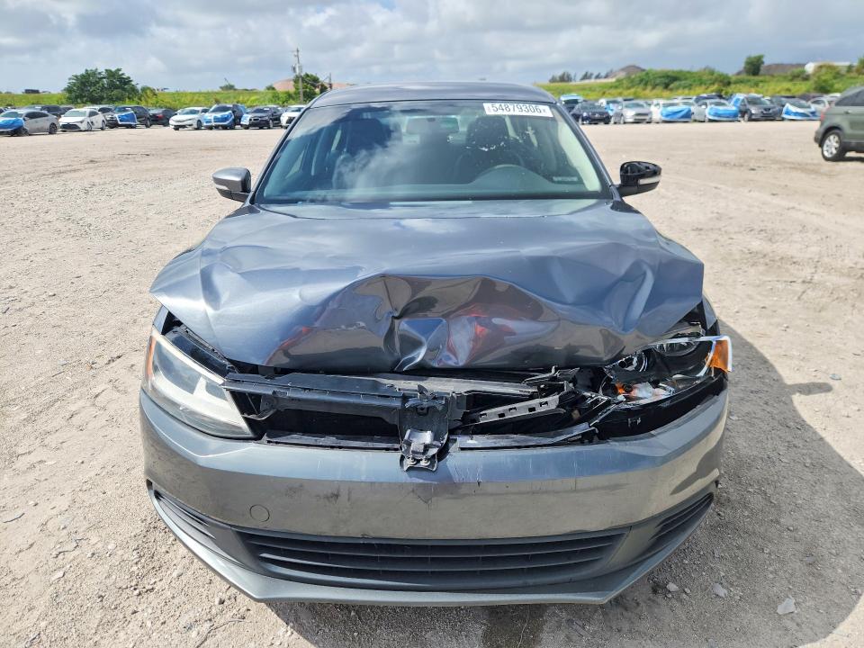54879306 :رقم المزاد ، 3VWB07AJ1EM415659 vin ، 2014 Volkswagen Jetta مزاد بيع
