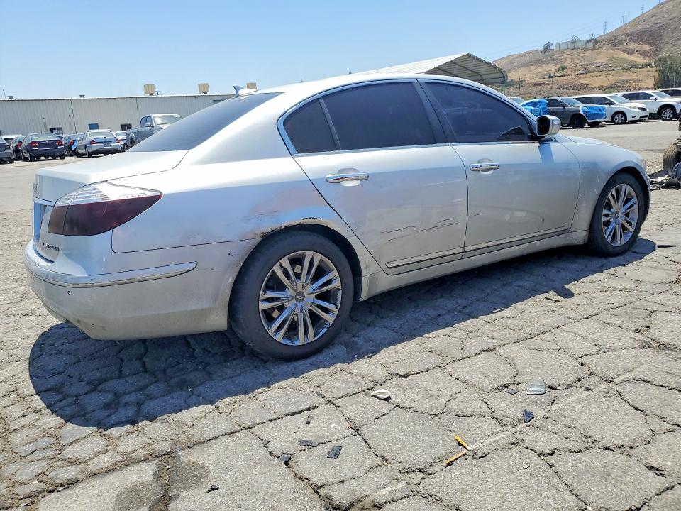 Продажа на аукционе авто 2011 Hyundai Genesis, vin: KMHGC4DF8BU129395, номер лота: 54431756