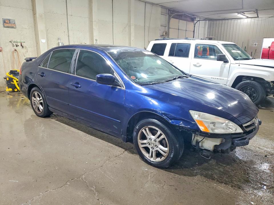 Продажа на аукционе авто 2006 Honda Accord, vin: 1HGCM56726A082000, номер лота: 54117996