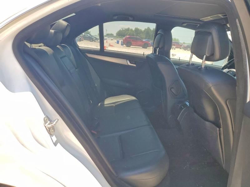 Продаж на аукціоні авто 2013 Mercedes-benz C, vin: WDDGF4HB0DR258083, номер лоту: 53547356