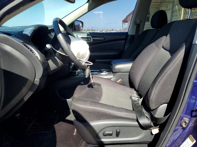 55543886 :رقم المزاد ، 5N1DR2MM4KC601327 vin ، 2019 Nissan Pathfinder مزاد بيع