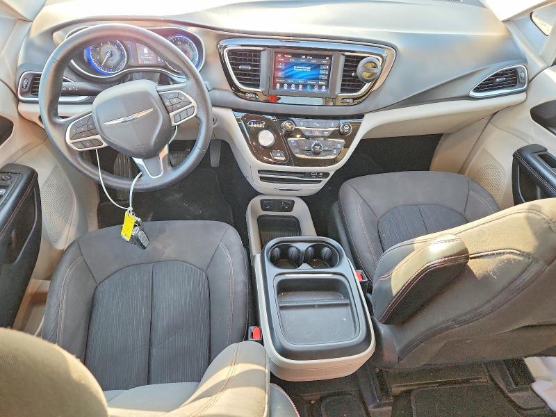 2020 Chrysler Pacifica მანქანა იყიდება აუქციონზე, vin: 2C4RC1FG1LR121820, აუქციონის ნომერი: 53120836