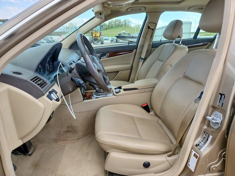 Продажа на аукционе авто 2010 Mercedes-benz C, vin: WDDGF8BB2AR090071, номер лота: 52050376