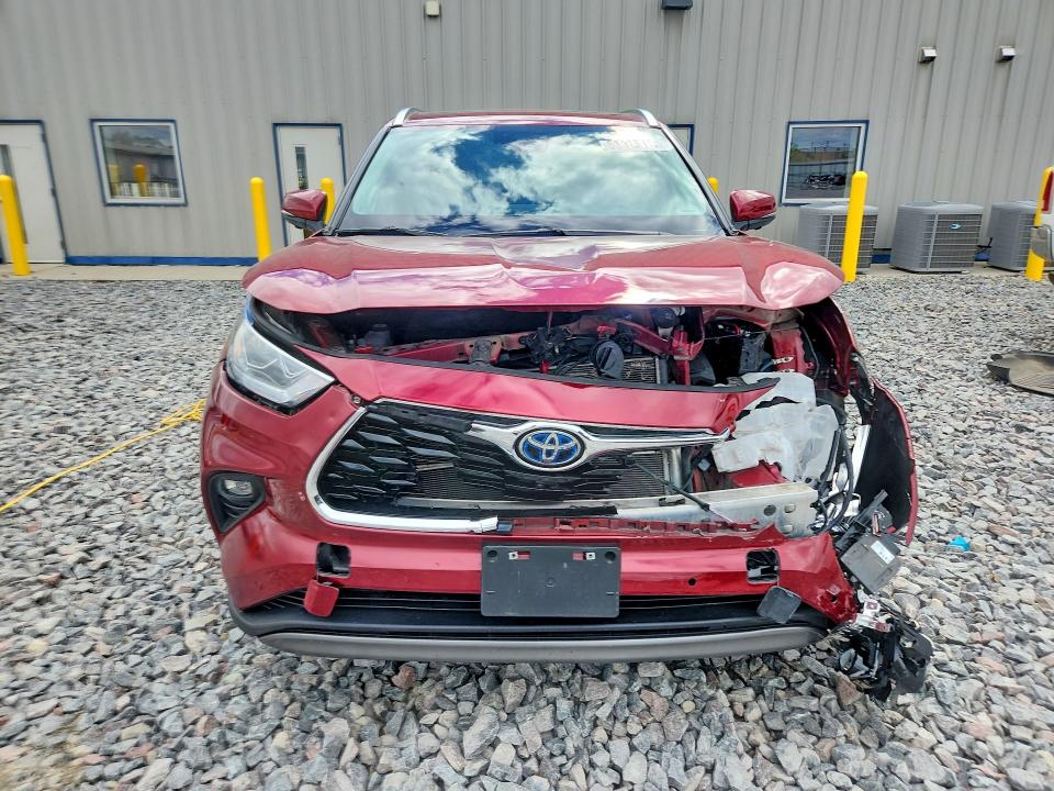 53978116 :رقم المزاد ، 5TDEBRCH2RS614175 vin ، 2024 Toyota Highlander Hybrid مزاد بيع