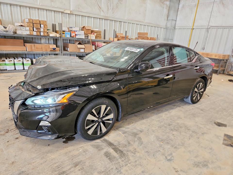 2019 Nissan Altima მანქანა იყიდება აუქციონზე, vin: 1N4BL4DW2KC135820, აუქციონის ნომერი: 53400726