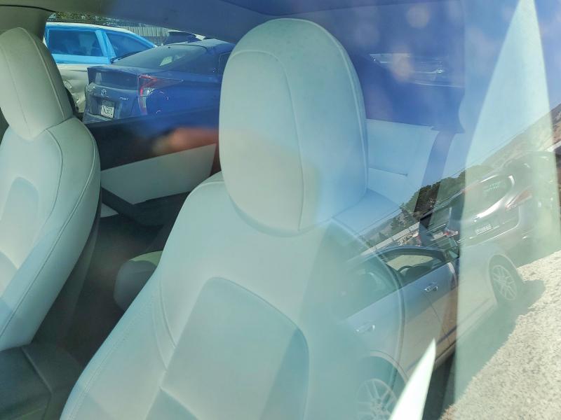 Продажа на аукционе авто 2022 Tesla Model Y, vin: 7SAYGDEE8NF319636, номер лота: 53052036