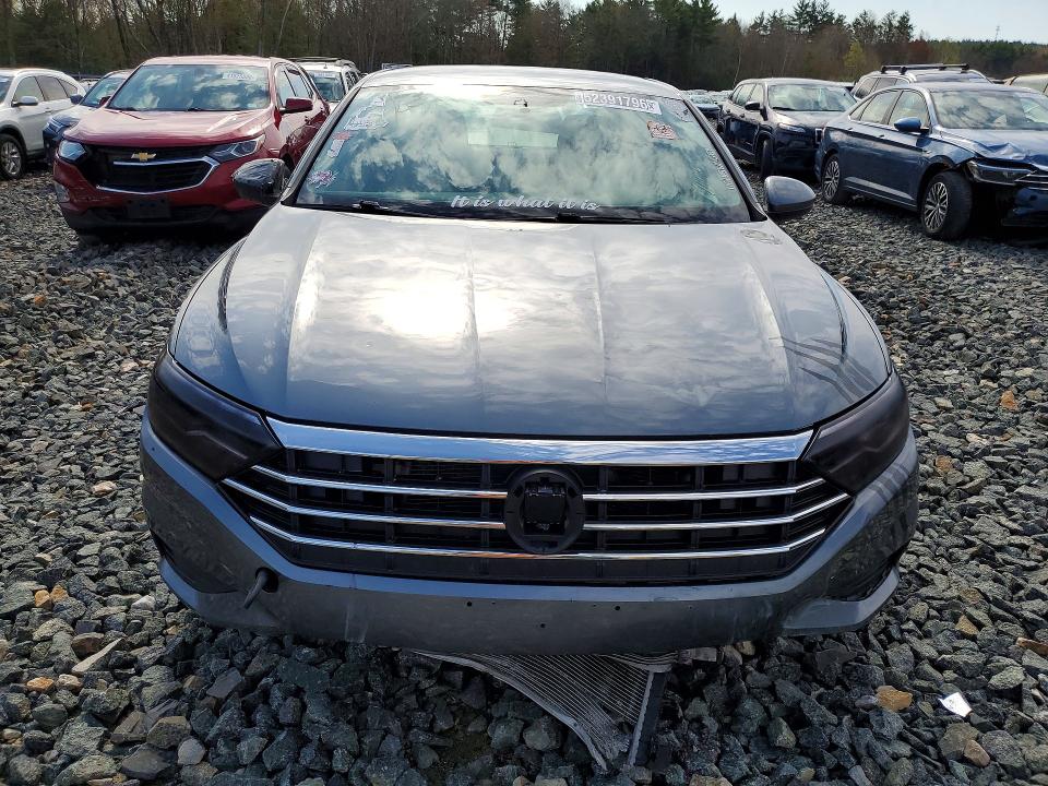 52391796 :رقم المزاد ، 3VWN57BU9LM071549 vin ، 2020 Volkswagen Jetta مزاد بيع