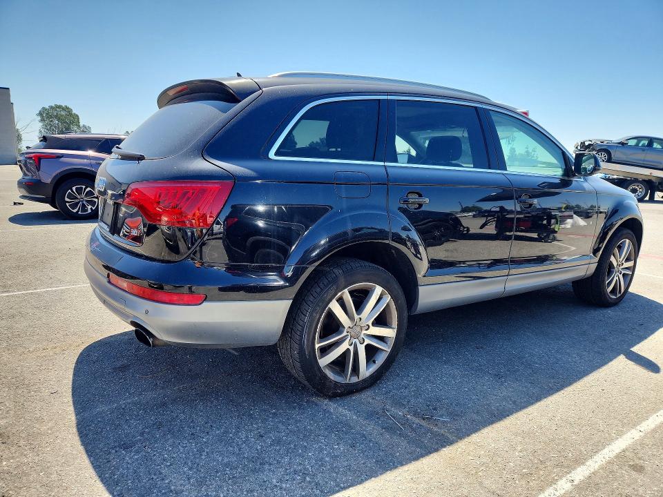Продажа на аукционе авто 2013 Audi Q7, vin: WA1LGAFE9DD015560, номер лота: 54176856