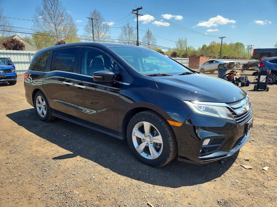 2018 Honda Odyssey მანქანა იყიდება აუქციონზე, vin: 5FNRL6H7XJB050121, აუქციონის ნომერი: 52284916