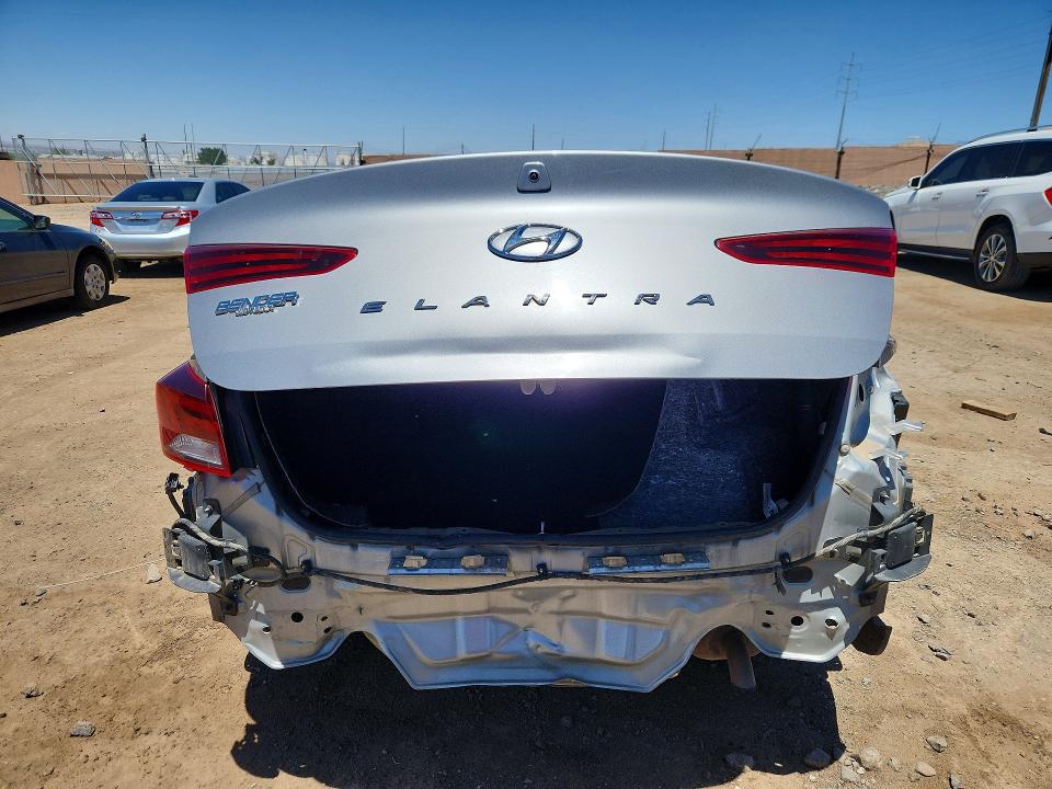 2020 Hyundai Elantra მანქანა იყიდება აუქციონზე, vin: 5NPD84LF2LH571630, აუქციონის ნომერი: 53889266