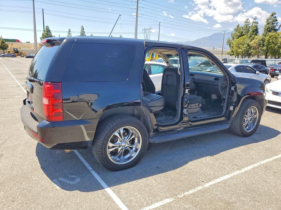 Продажа на аукционе авто 2014 Chevrolet Tahoe, vin: 1GNLC2E03ER205623, номер лота: 52392816