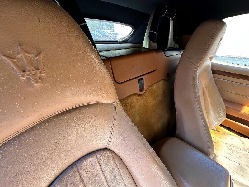 53557016 :رقم المزاد ، ZAMBB18A340010996 vin ، 2004 Maserati Spyder مزاد بيع