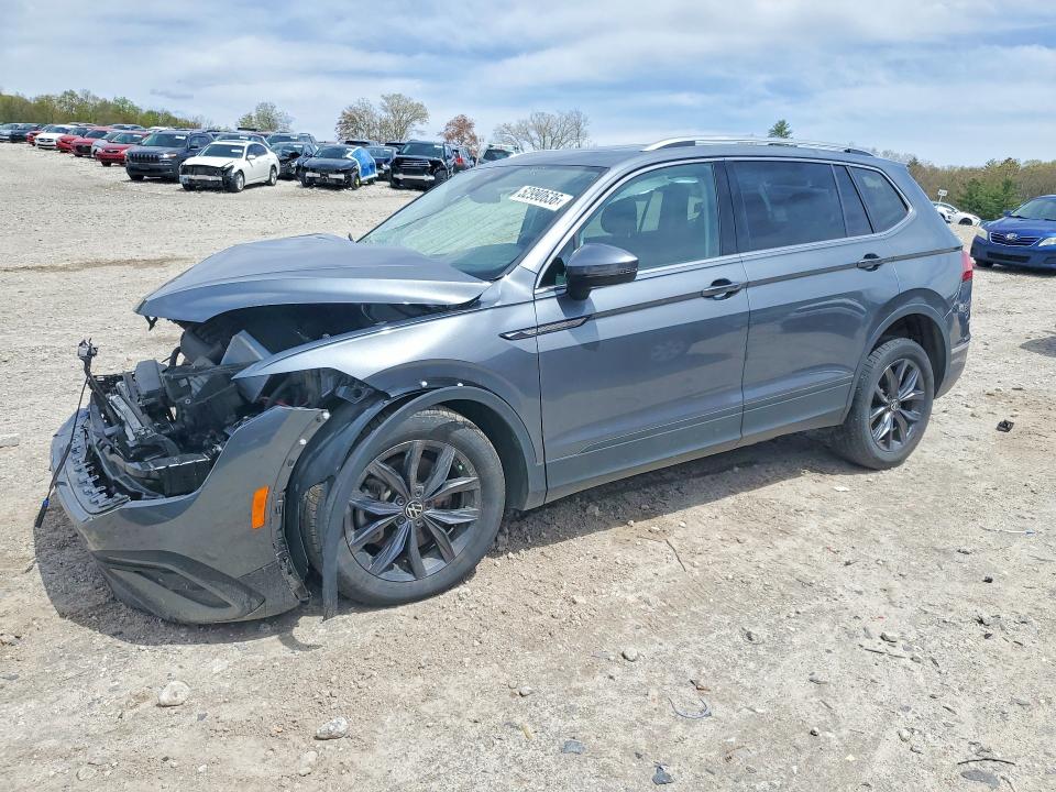 52990636 :رقم المزاد ، 3VVMB7AX8PM130679 vin ، 2023 Volkswagen Tiguan مزاد بيع