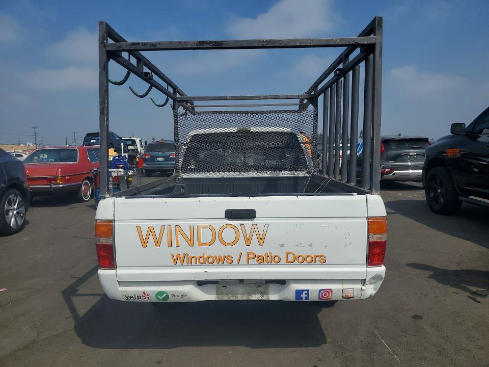 1985 Toyota Pickup მანქანა იყიდება აუქციონზე, vin: JT4RN56D1F5039059, აუქციონის ნომერი: 51917516