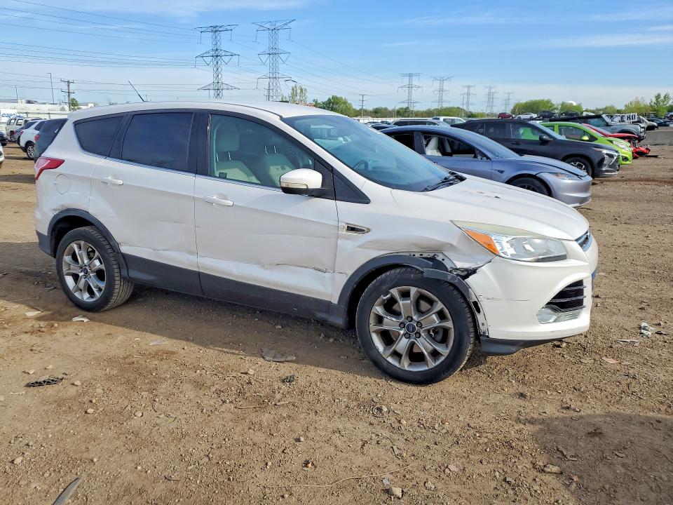 2013 Ford Escape მანქანა იყიდება აუქციონზე, vin: 1FMCU9HX8DUC22576, აუქციონის ნომერი: 52605126